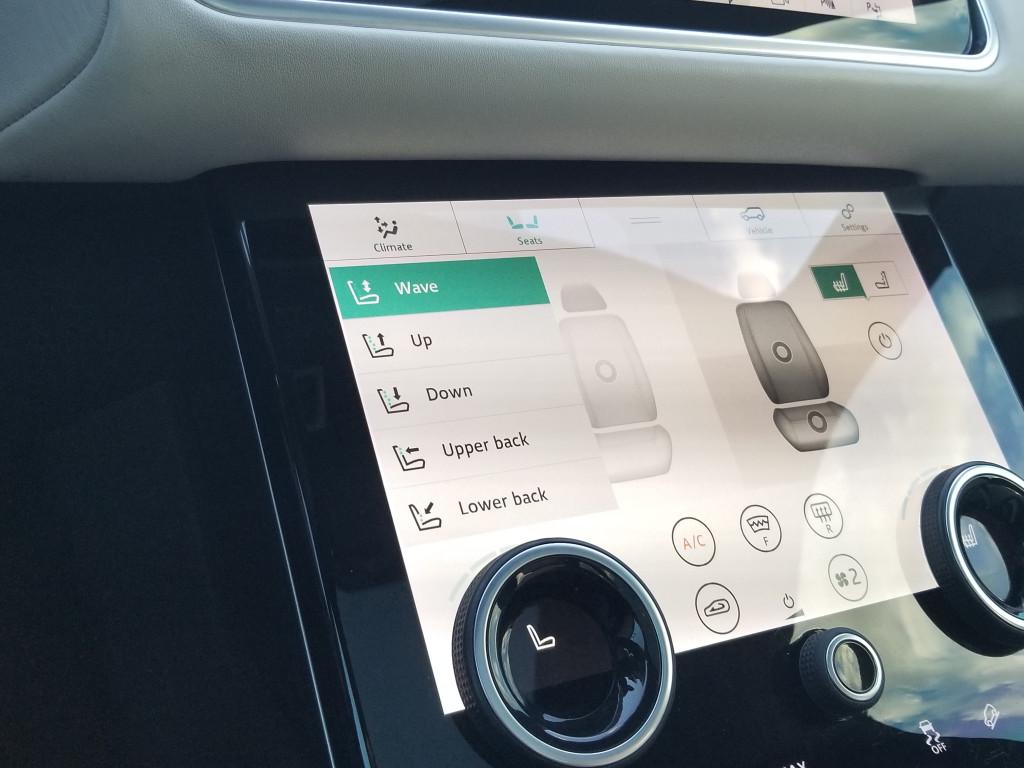 
								Land Rover Range Rover Velar R-Dynamic HSE full									