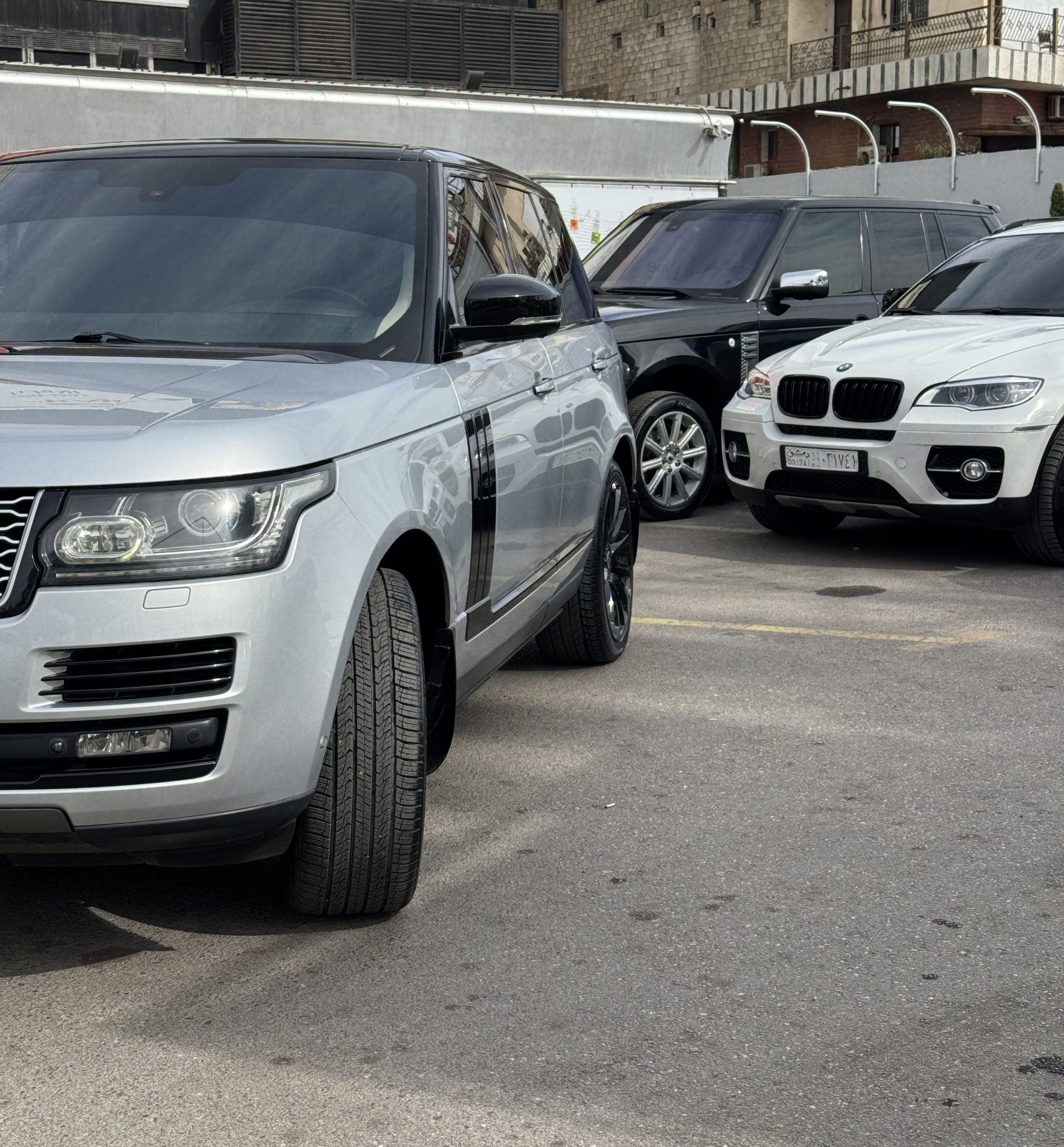 
								2014 Land Rover Range Rover Autobiography full									