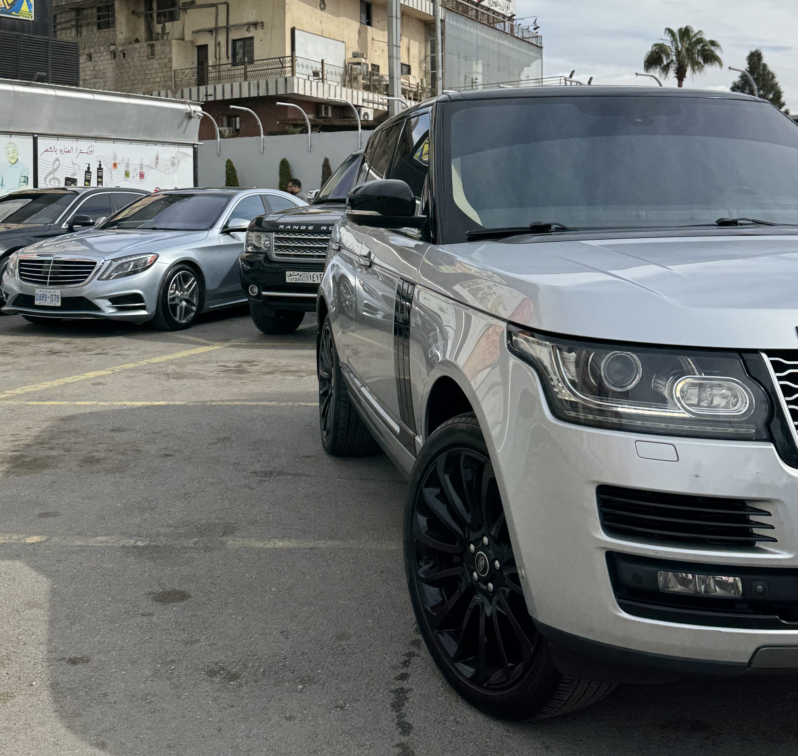 
								2014 Land Rover Range Rover Autobiography full									