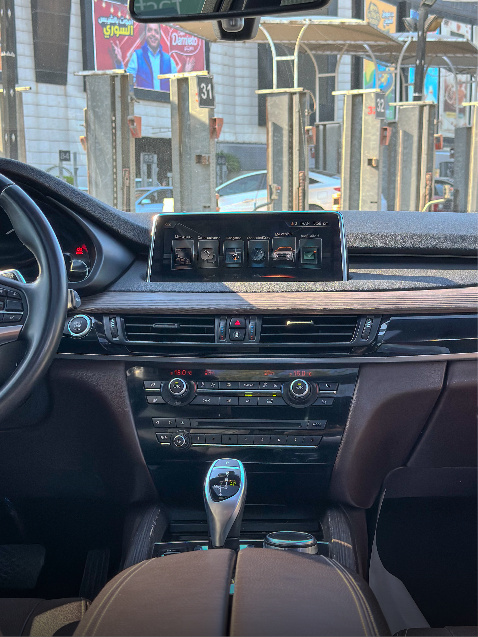 
								2017 BMW X5 xDrive35i Luxury full									