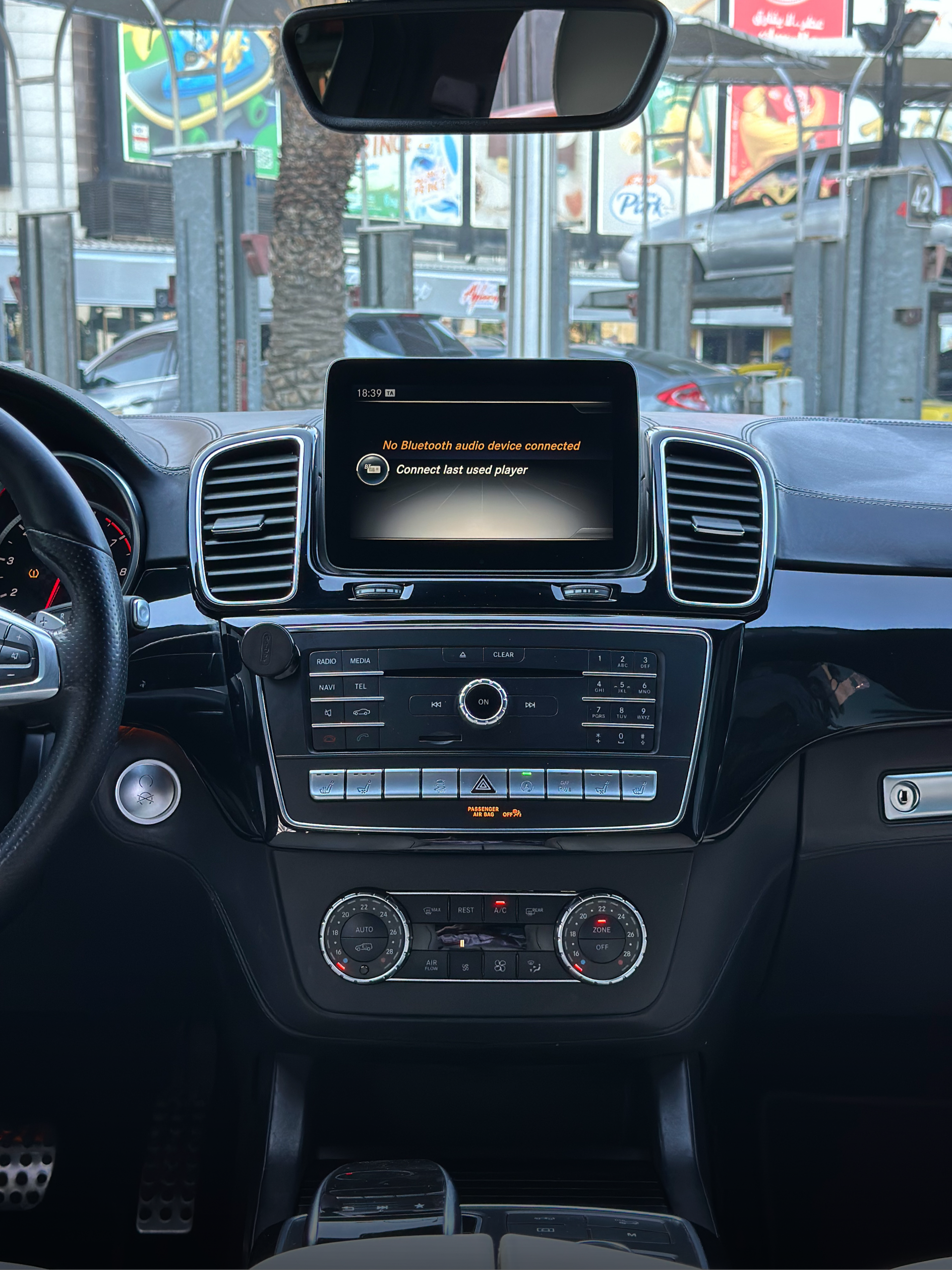 
								2018 Mercedes-Benz GLE43 Coupe full									