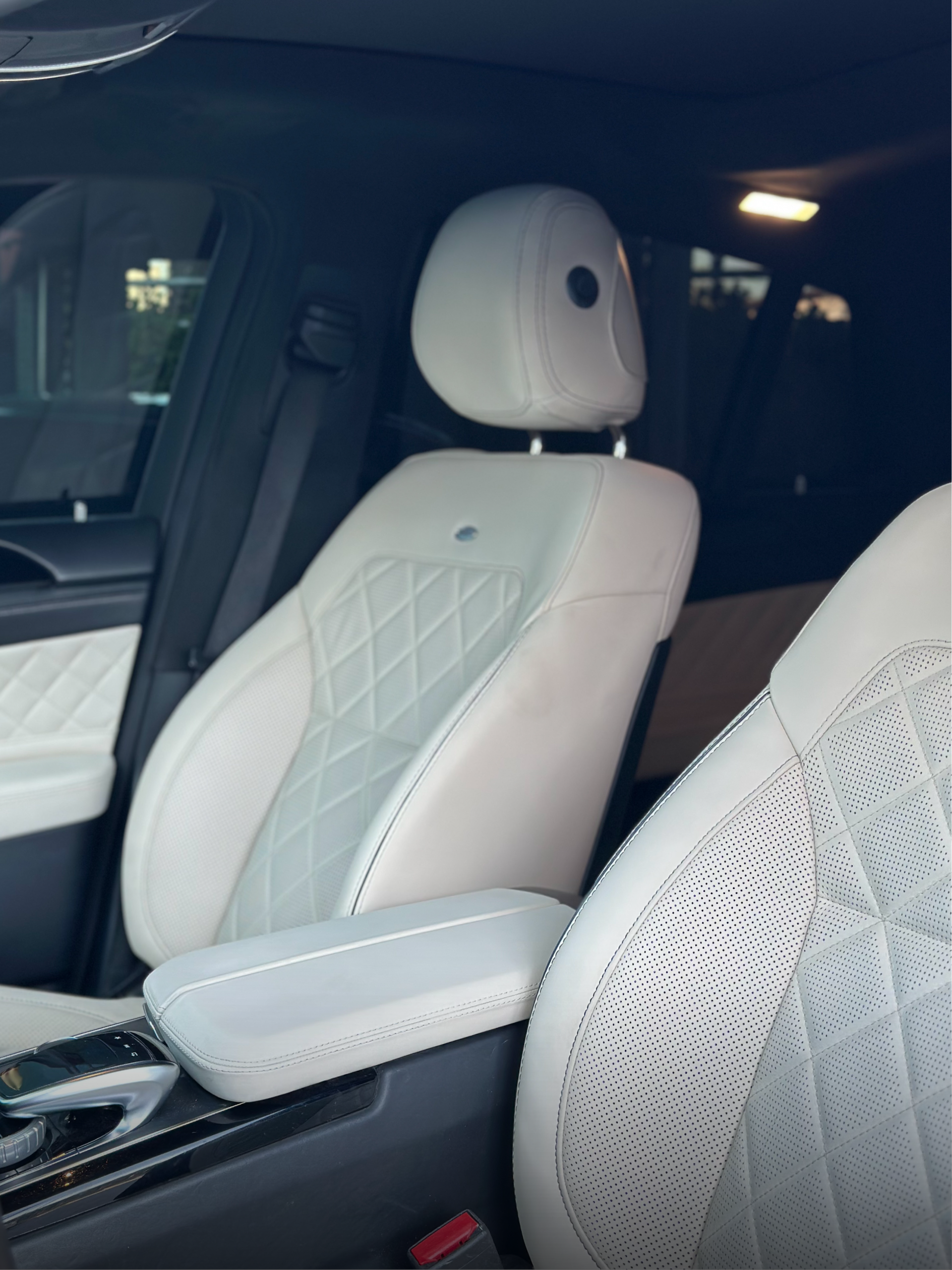 
								2018 Mercedes-Benz GLE43 Coupe full									