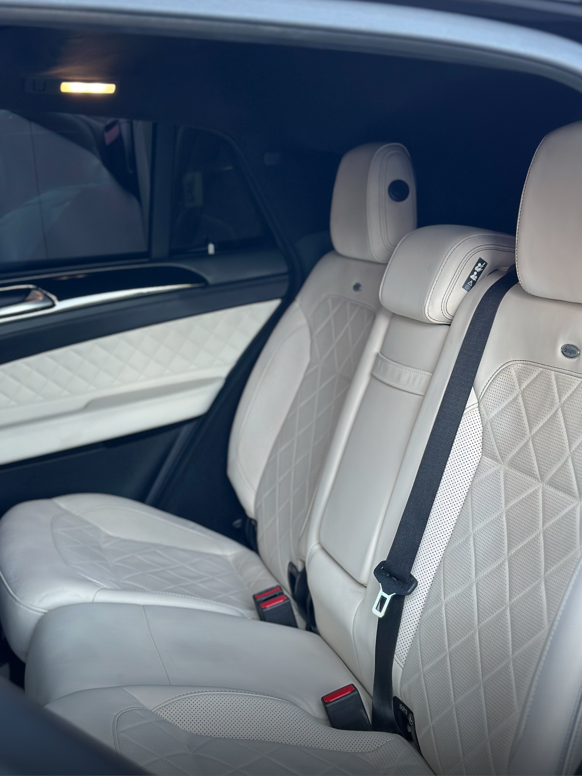 
								2018 Mercedes-Benz GLE43 Coupe full									