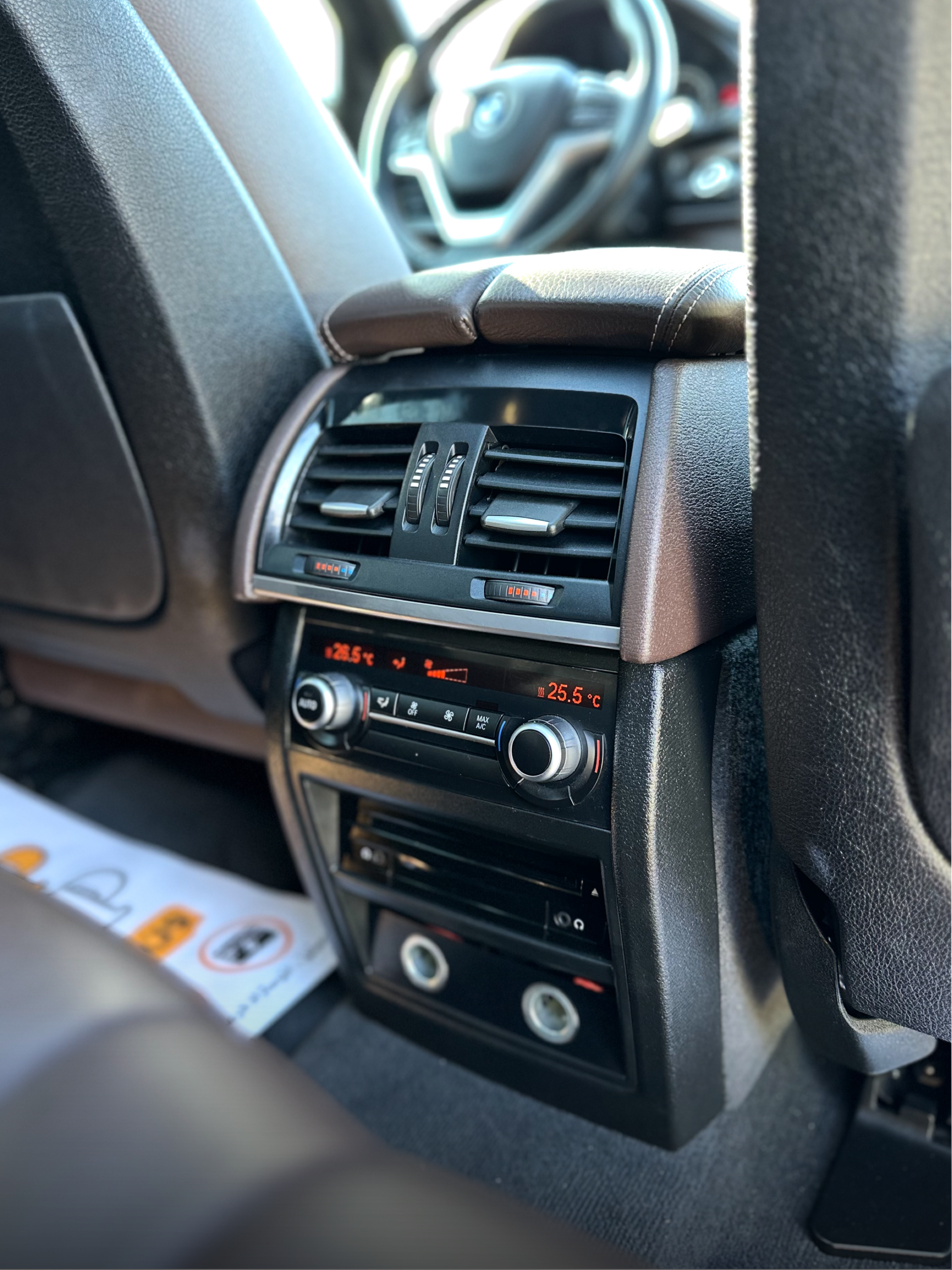 
								2017 BMW X5 xDrive35i Luxury full									