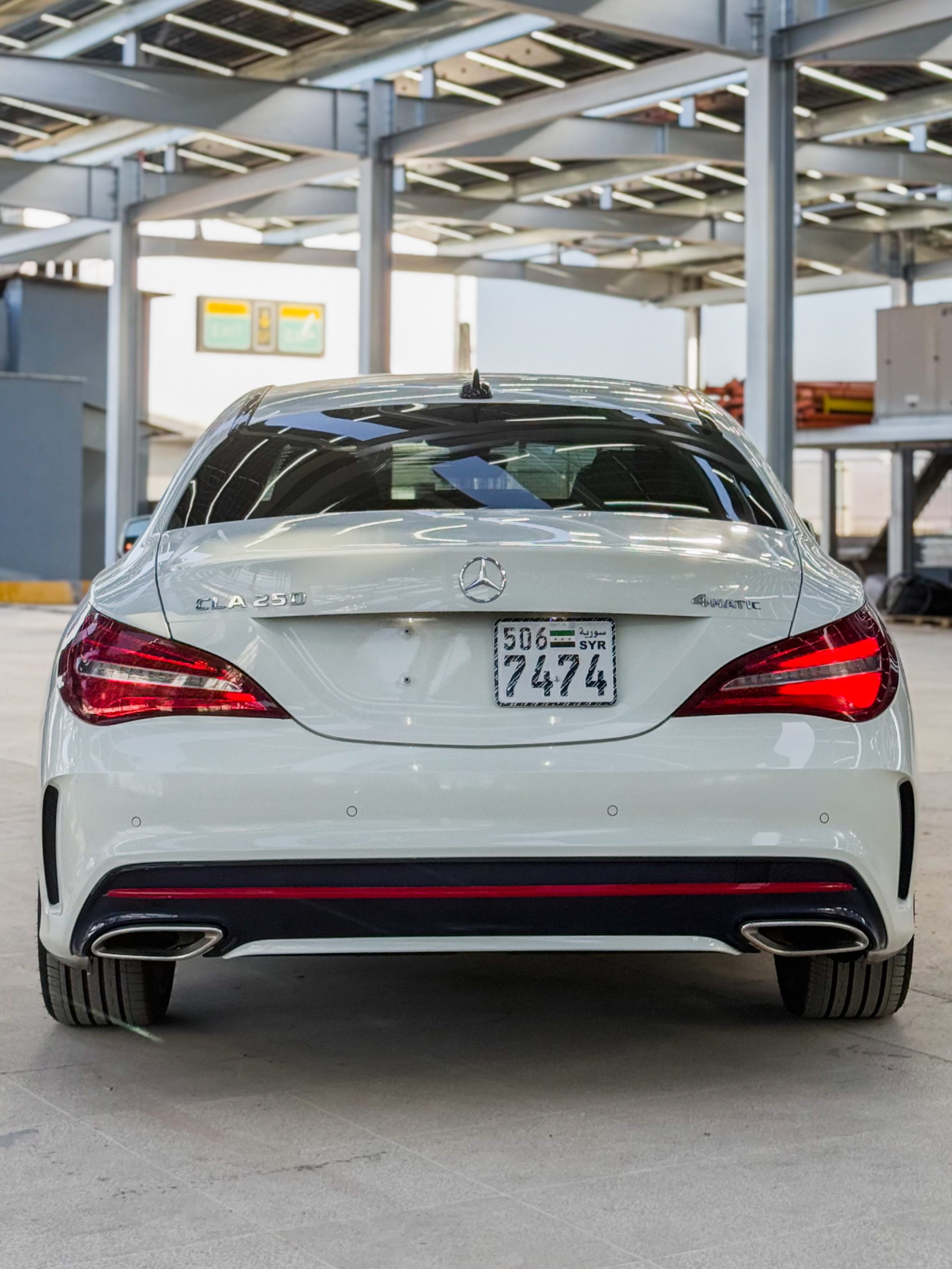 
								2018 Mercedes-Benz CLA250 4-Matic full									
