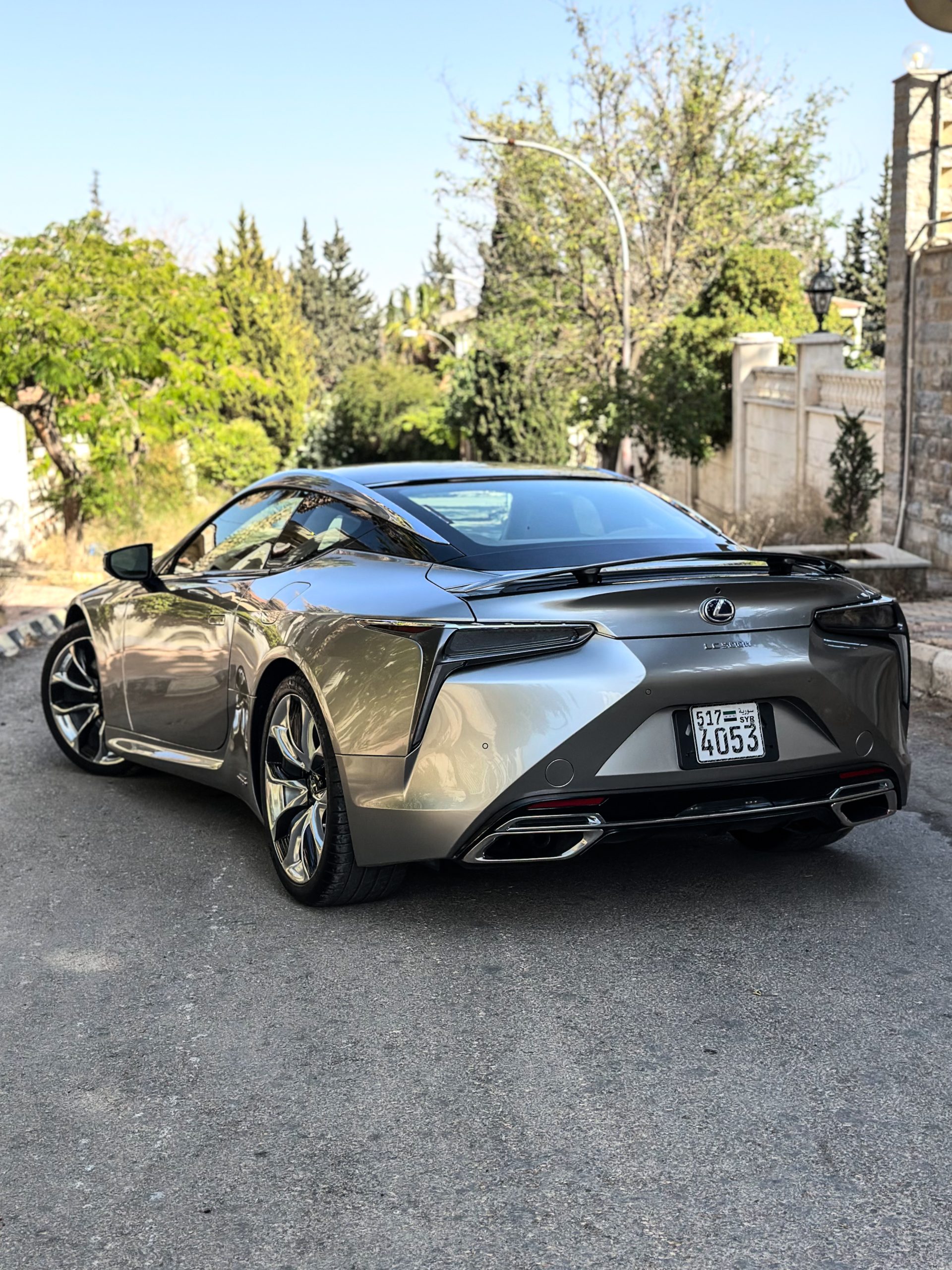 
								2021 Lexus LC500h full									