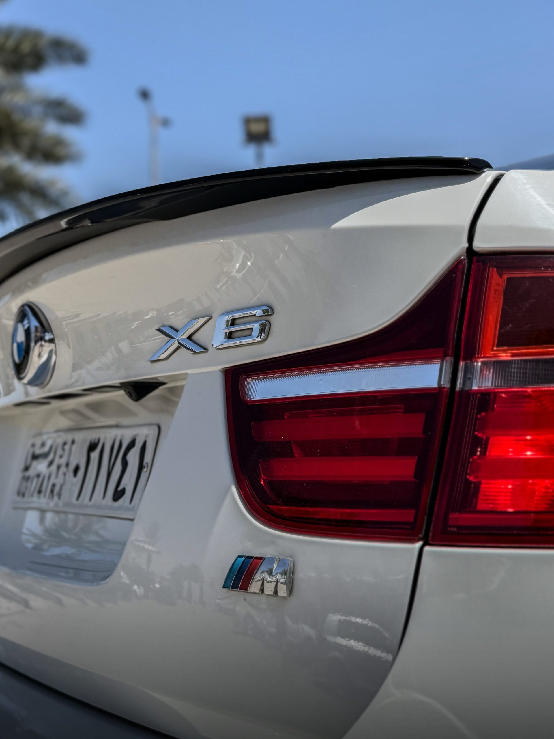 
								2008 BMW X6 50i full									