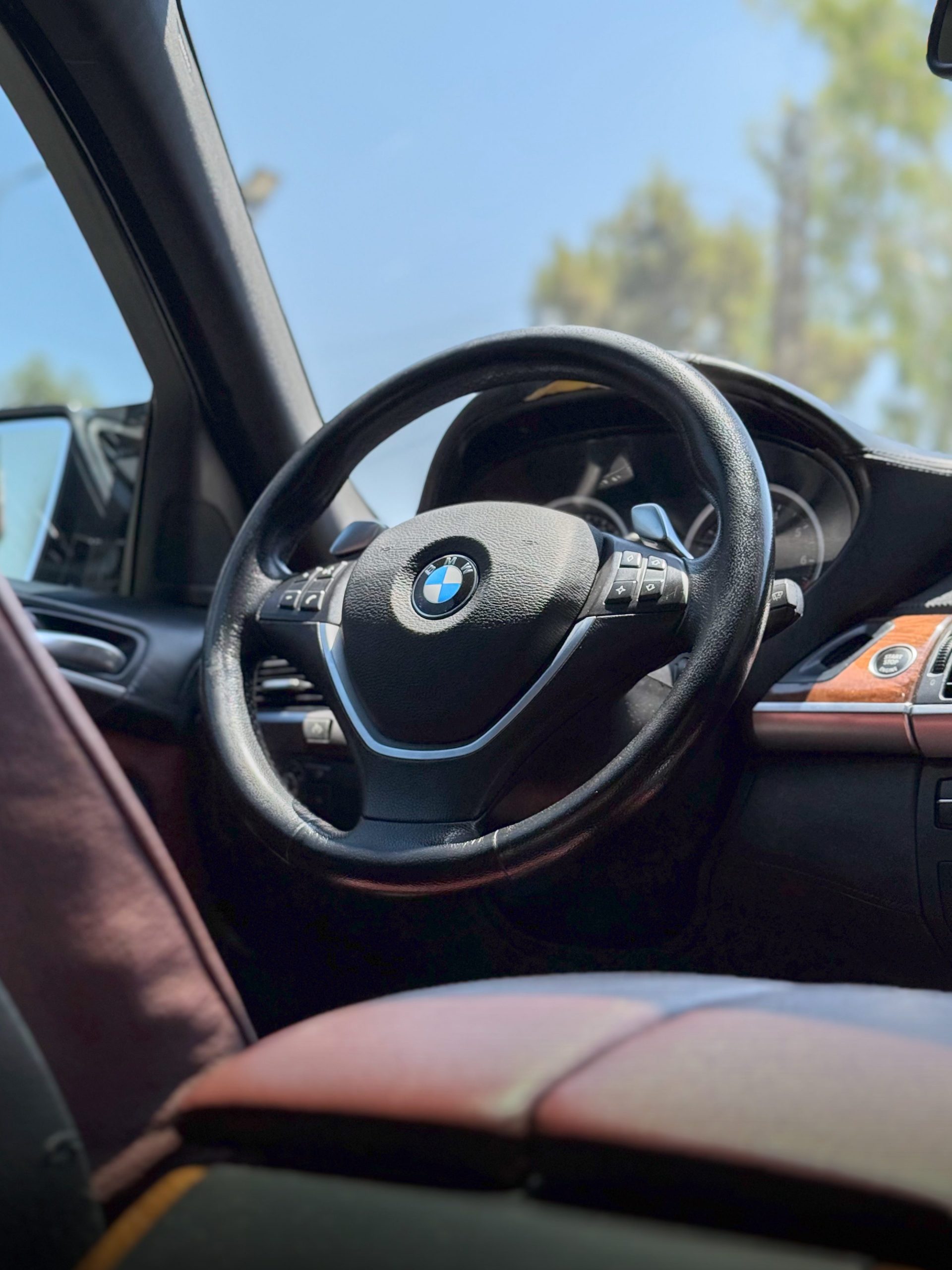 
								2008 BMW X6 50i full									