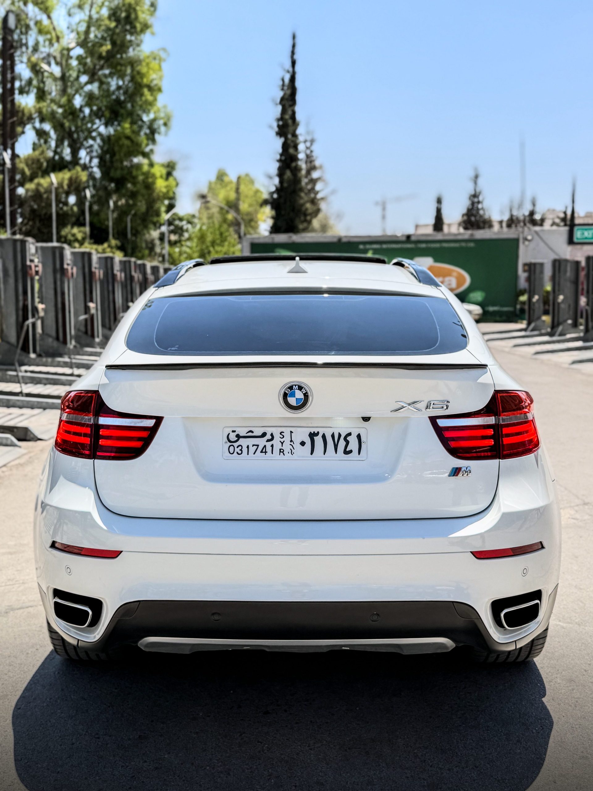 
								2008 BMW X6 50i full									