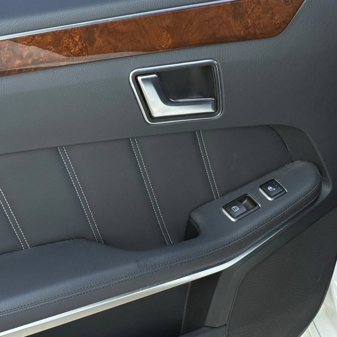 
								2016 Mercedes-Benz E300 full									