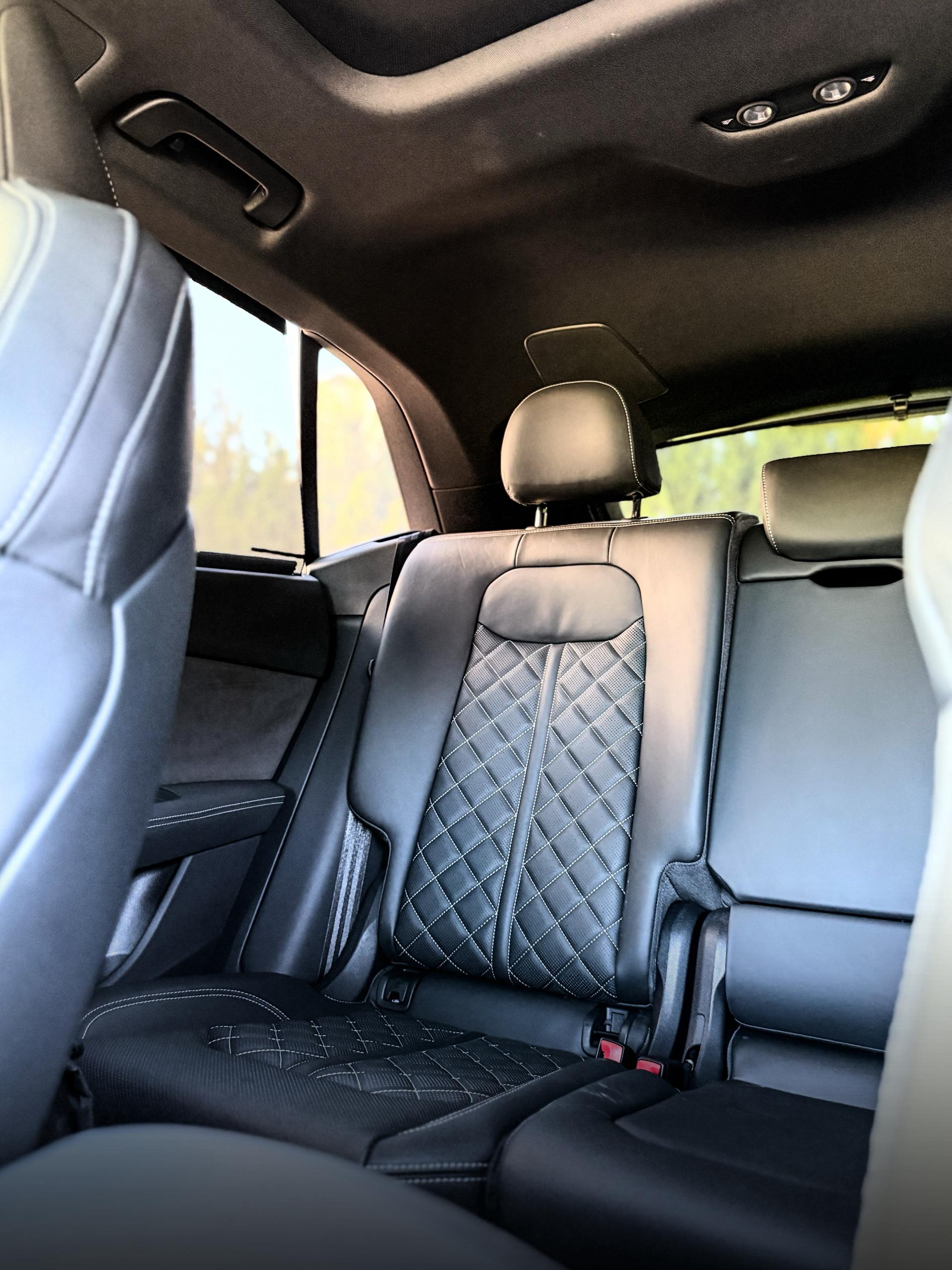 
								2020 Audi SQ8 Premium Plus full									