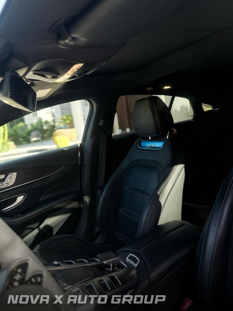 
								2022 Mercedes-Benz AMG GT43 4-Door 4Matic PLUS full									