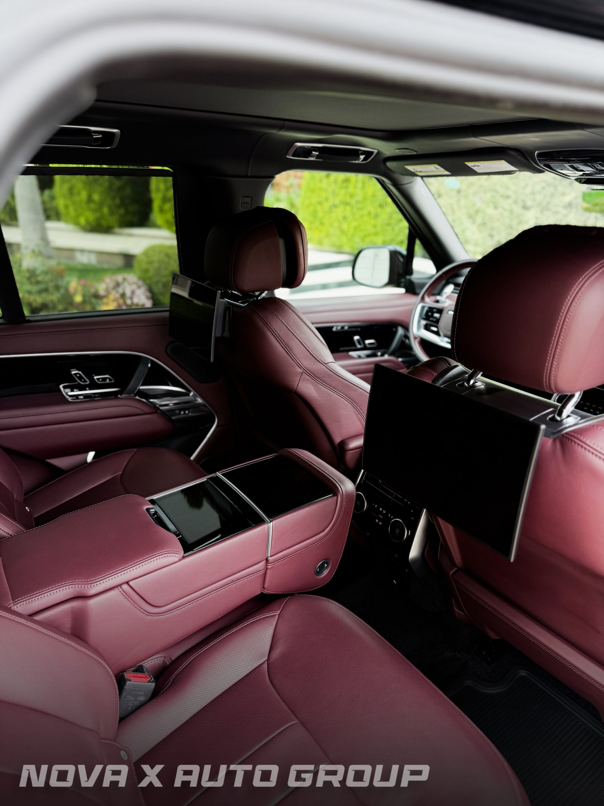 
								2023 Land Rover Range Rover Autobiography full									