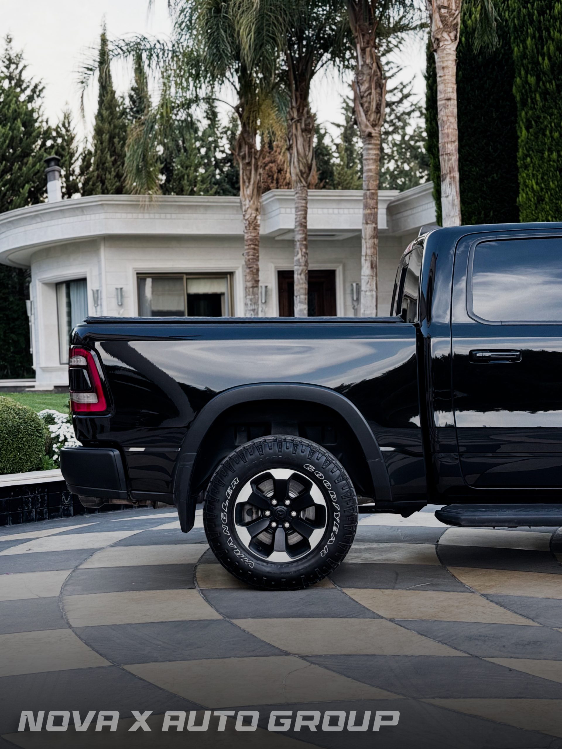 
								2022 RAM 1500 Rebel full									