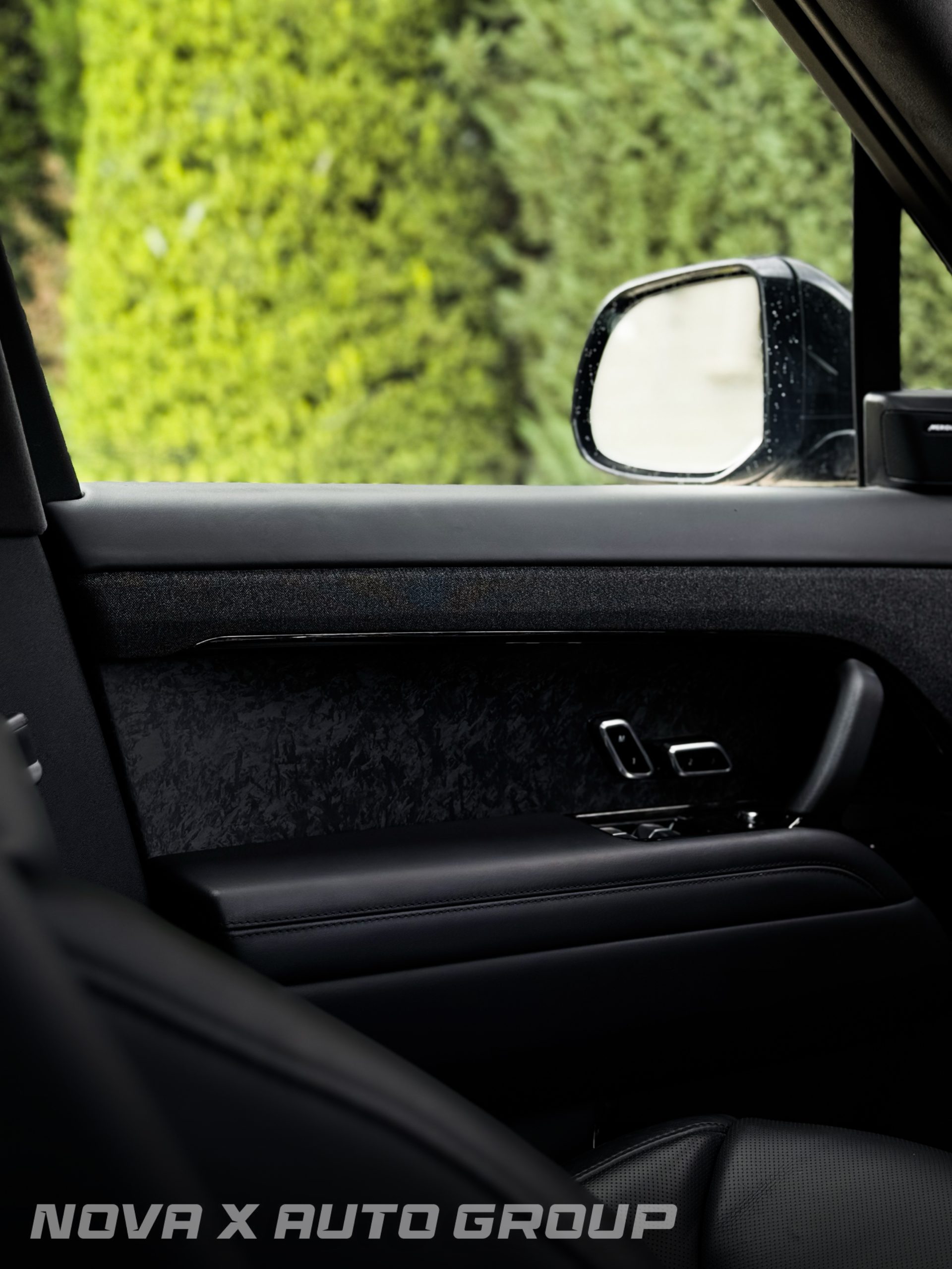 
								2023 Land Rover Range Rover Sport P530 FIRST EDITION full									