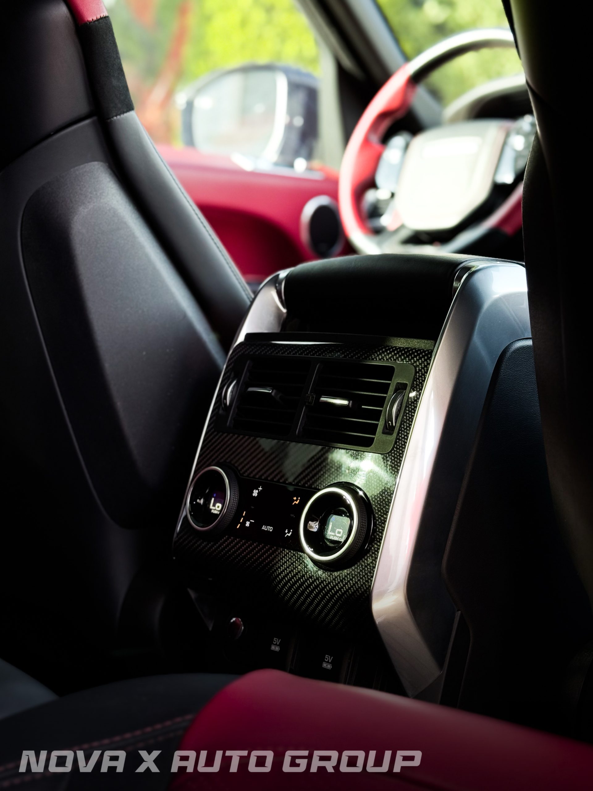 
								2021 Land Rover Range Rover Sport SVR full									