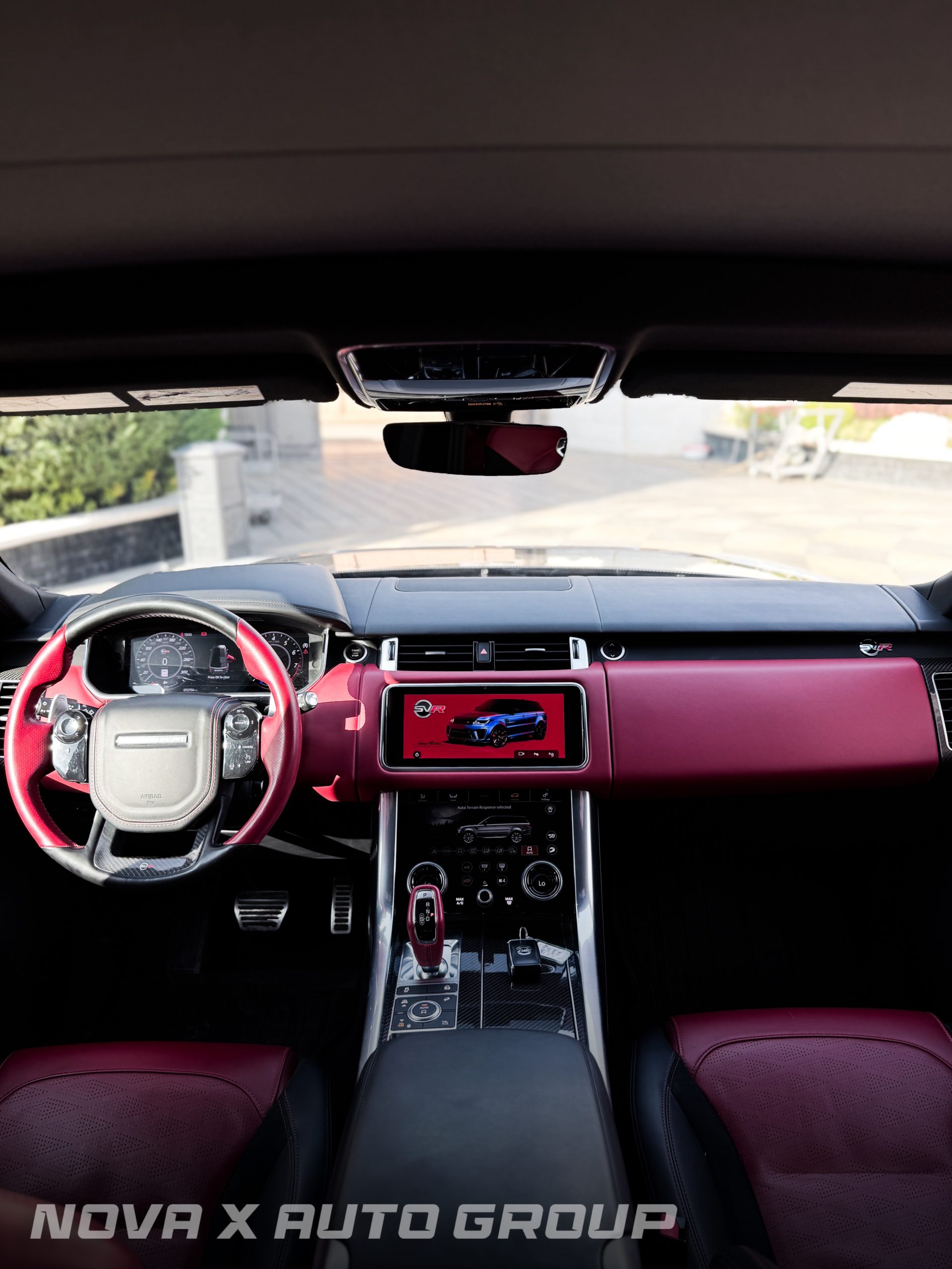 
								2021 Land Rover Range Rover Sport SVR full									