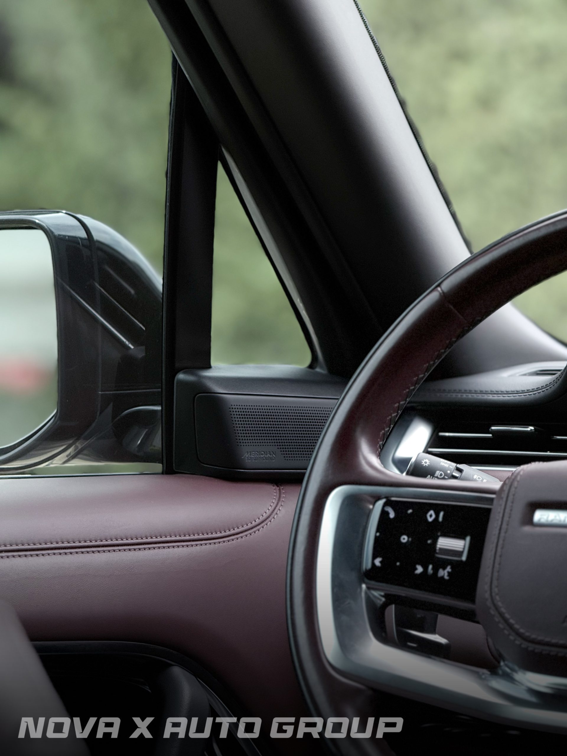 
								2023 Land Rover Range Rover Autobiography full									