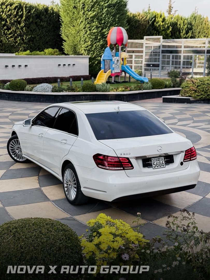 
								2016 Mercedes-Benz E300 full									