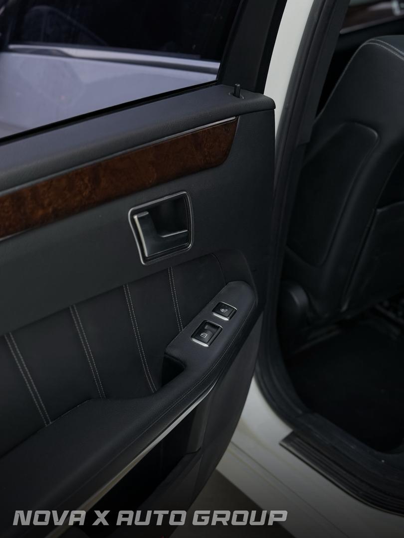 
								2016 Mercedes-Benz E300 full									