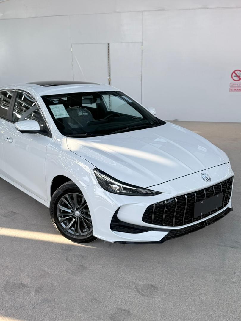 
								2025 MG5 180DVVT full									