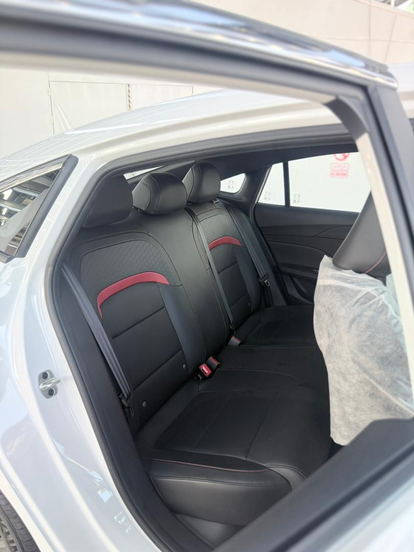 
								2025 MG5 180DVVT full									