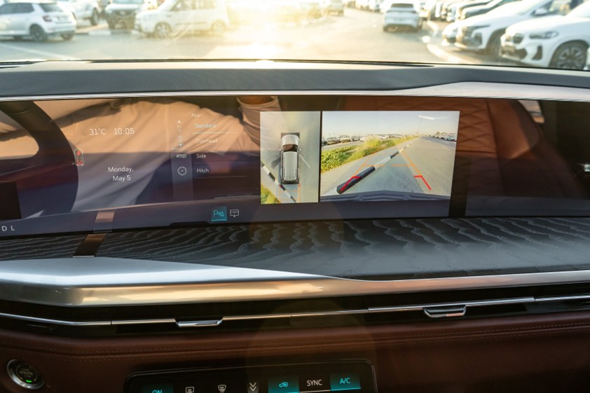 
								2025 Cadillac Escalade Sport 4WD full									