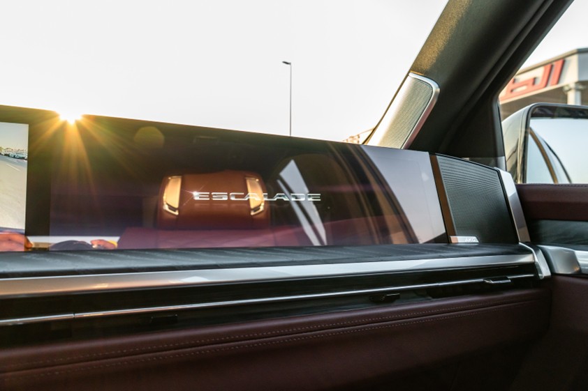 
								2025 Cadillac Escalade Sport 4WD full									