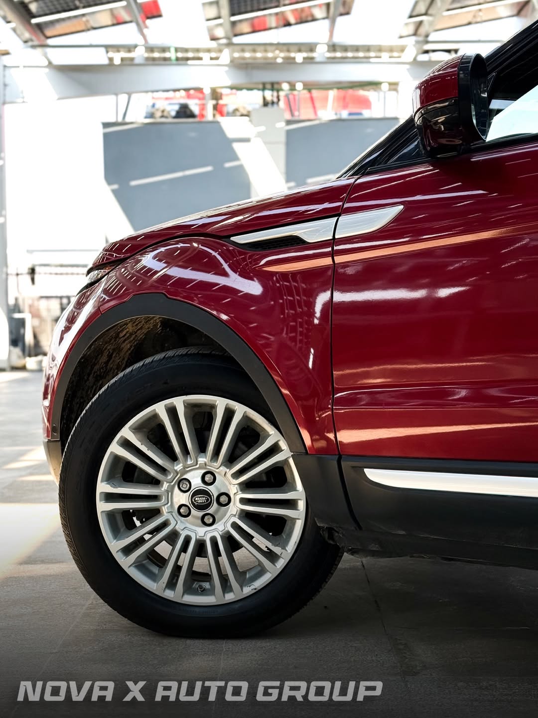 
								2017 Land Rover Range Rover Evoque HSE full									