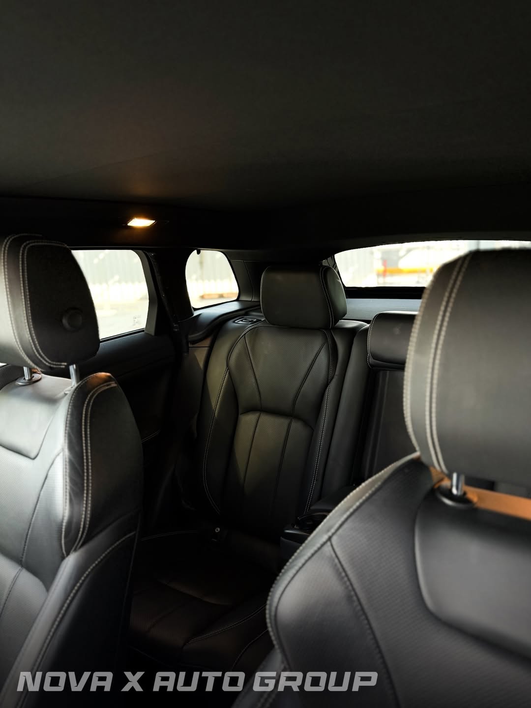 
								2017 Land Rover Range Rover Evoque HSE full									