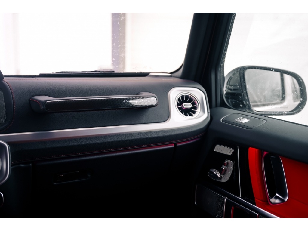 
								2025 Mercedes-Benz G580E full									