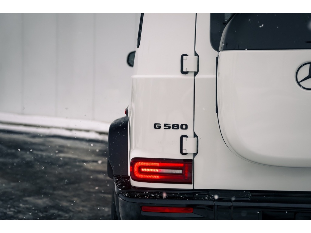 
								2025 Mercedes-Benz G580E full									