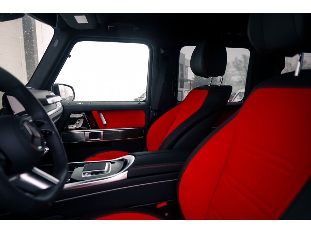
								2025 Mercedes-Benz G580E full									