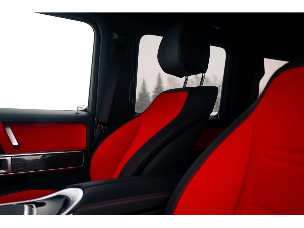 
								2025 Mercedes-Benz G580E full									