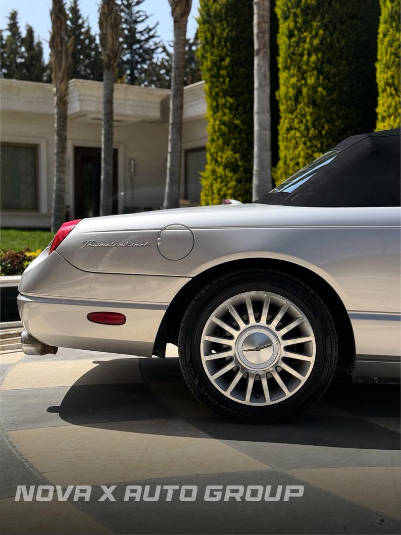 
								2004 Ford Thunderbird Convertible V8 full									