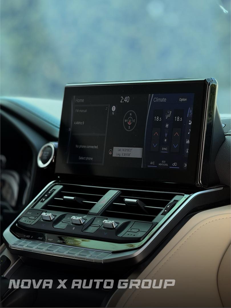 
								2024 Toyota Land Cruiser GXR (LC300) full									