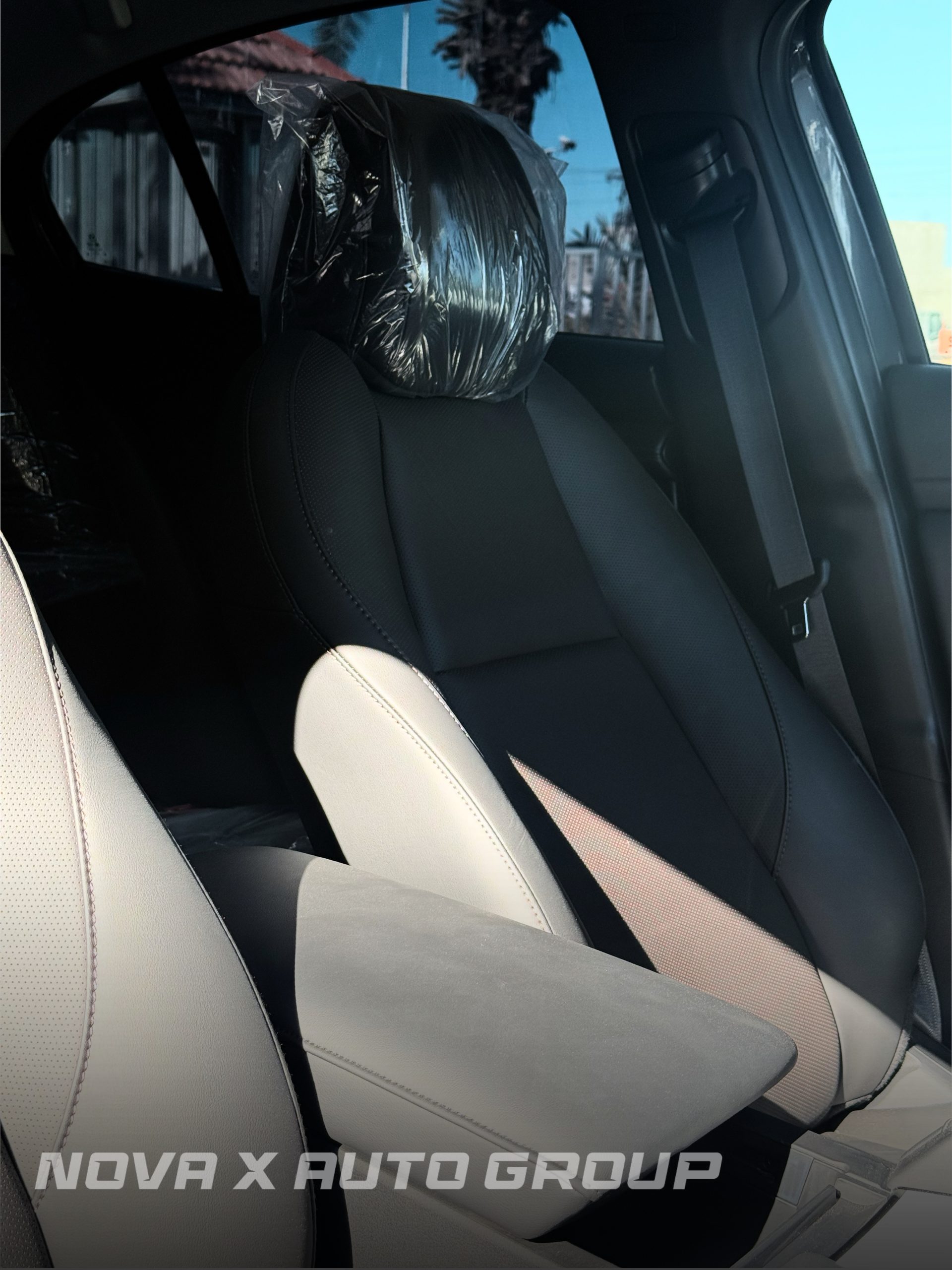 
								2025 Mazda Zoom 3 full									