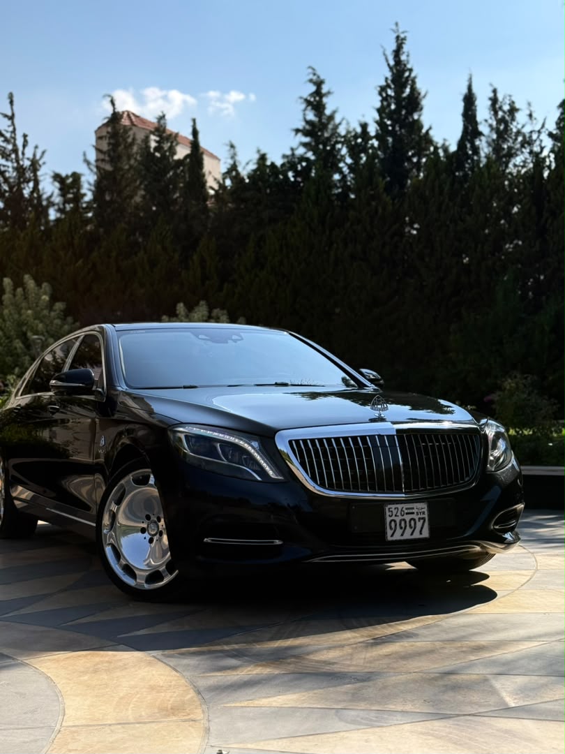 
								2015 Mercedes-Maybach S600 V12 full									